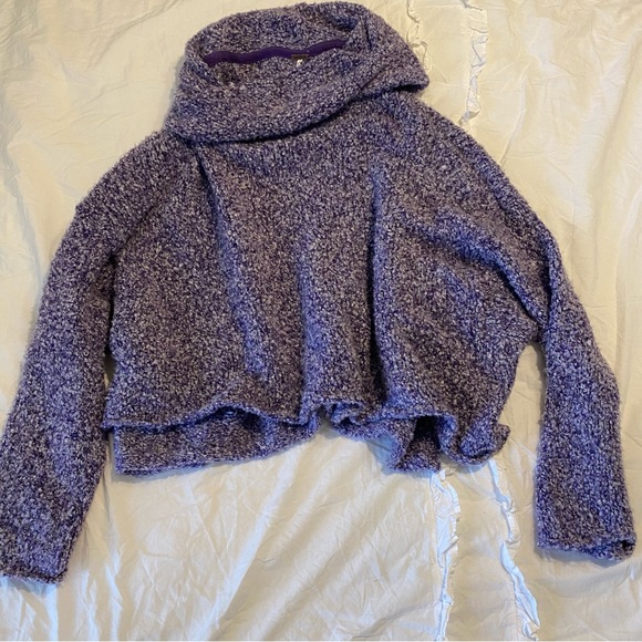 FREE PEOPLE OVERSIZED BFF COWL NECK PURPLE COZY SWEATER - SIZE M - Picture 6 of 10